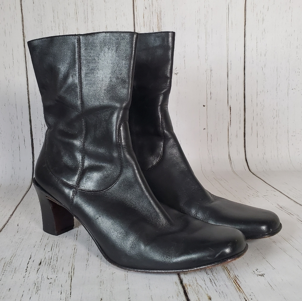 Cole Haan Black Side Zip Block Heel Black Booties